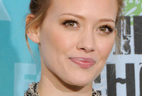 Makeup-for-libra-women-side